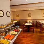 Augusta Park Suite Hotel